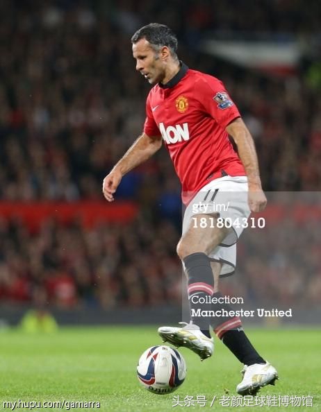 专业的足球鞋有哪几个品牌,曾经的足球鞋知名品牌有哪些