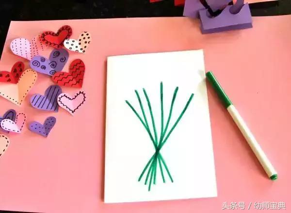 教师过节不收礼呀，收礼只收小贺卡呀，小贺卡！