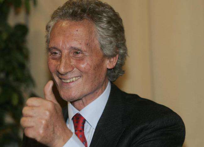 曼联对尤文回顾,曼联主场苦战尤文我们看到了什么