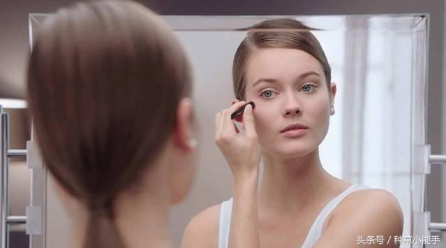 眼部精华的重要性,眼部精华是眼霜吗