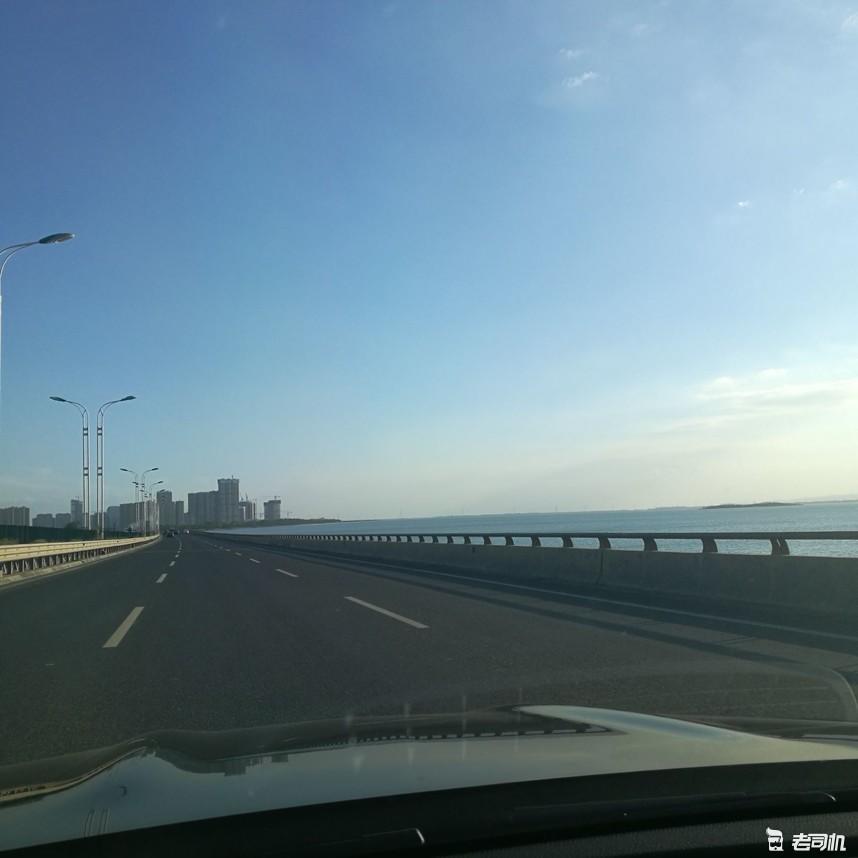 奔驰e级这款车你觉得如何,奔驰e级究竟怎么样