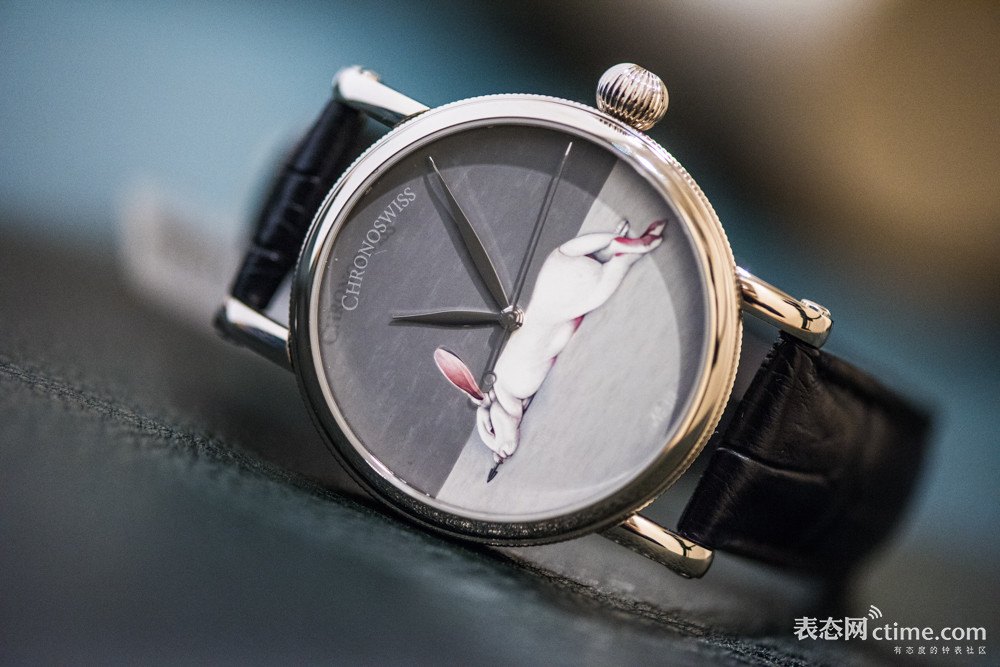 怎么鉴定阿玛尼满天星手表的真假,如何鉴定华为gt2手表是不是正品