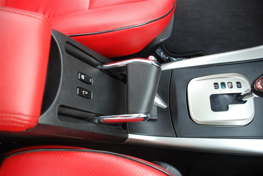 帅气又霸气不超过100万的敞篷车,前脸最像劳斯莱斯的敞篷车