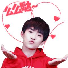 女白领醉酒后回家,28岁女孩深夜醉酒