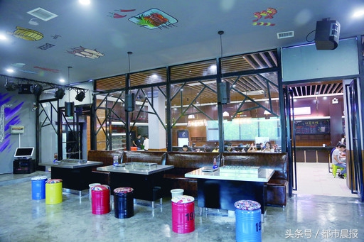 书吧?咖啡厅?不,这是江苏师大食堂