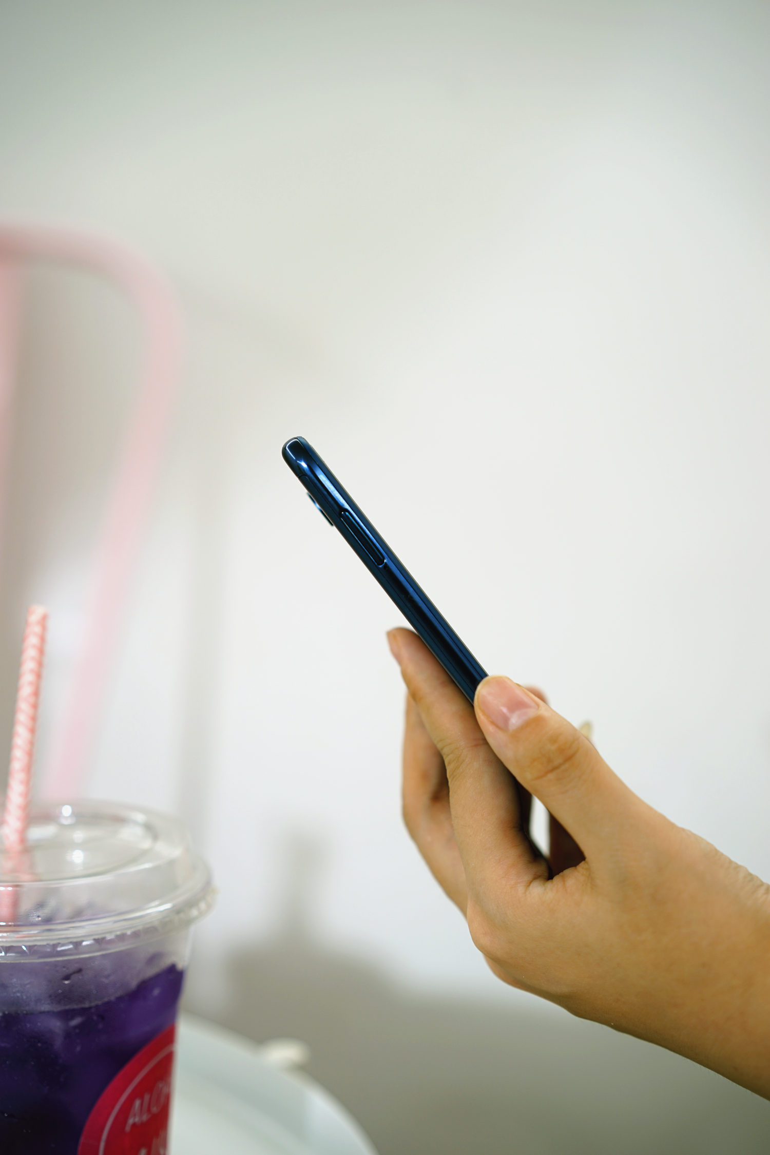 荣耀v9play,荣耀v9畅玩版