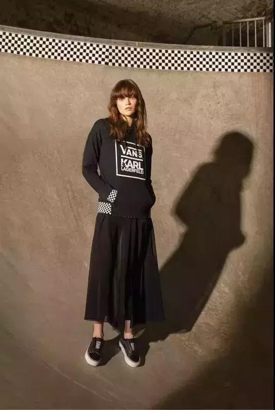 值得入手的联名vans,karllagerfeld鞋什么价