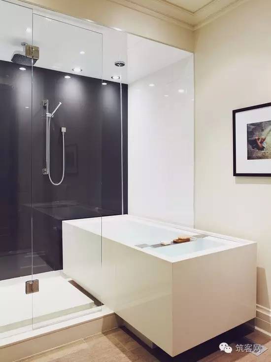 卫生间装浴缸没有淋浴,卫生间装不装洗手盆