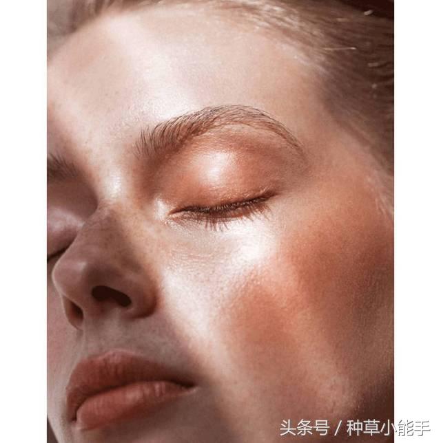 眼部精华的重要性,眼部精华是眼霜吗