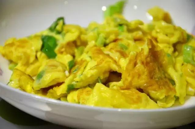 麦当劳的鸡蛋怎么炒嫩的,韭菜鸡蛋怎么炒才嫩滑