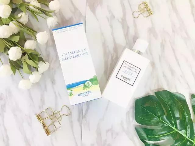 9.9化妆刷开箱,爱马仕的化妆刷好用吗