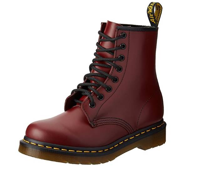 秋冬必入的马丁靴,秋冬季节少不了一双马丁靴