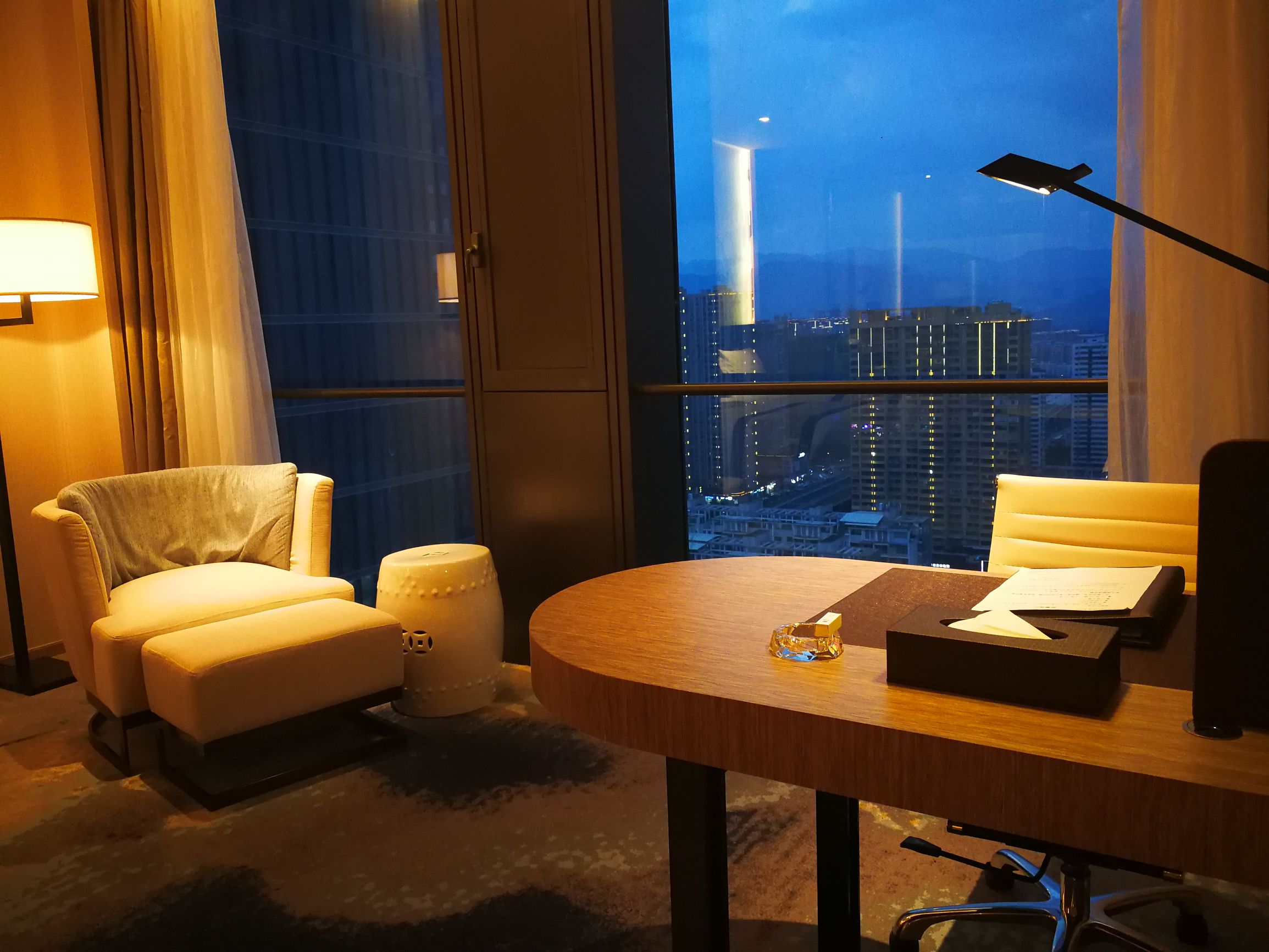 薛之谦跟前妻复合了吗,薛之谦和前妻复合了吗