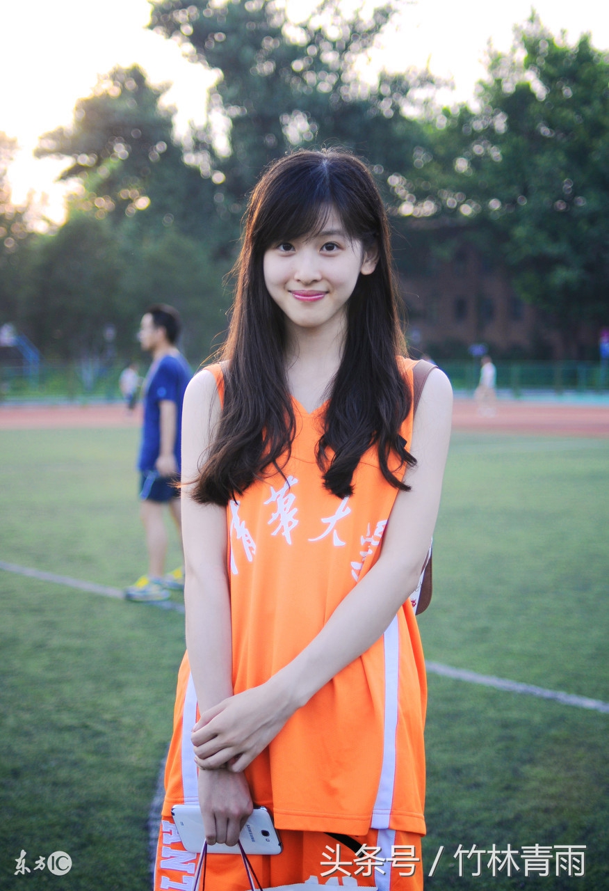 一直放不下无法释怀,男人放不下一个初恋的六种表现