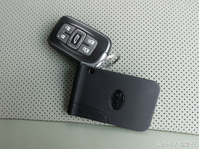 比亚迪宋max和m6,比亚迪m6的最新价格