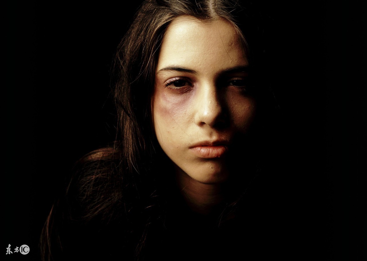 出现黑眼圈可以吃什么药能治好,黑眼圈的辨证与治疗