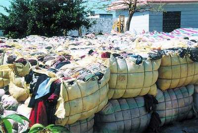 全国服装市场之广州碣石洋垃圾服装