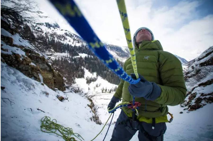 始祖鸟对标金字塔,始祖鸟品牌金字塔