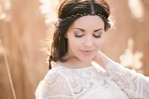 孕妈脸上长满斑点是什么原因,怀孕期间脸上长斑了如何解决