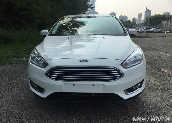 长安福特福克斯怎么样,福特福克斯怎么看车是哪款