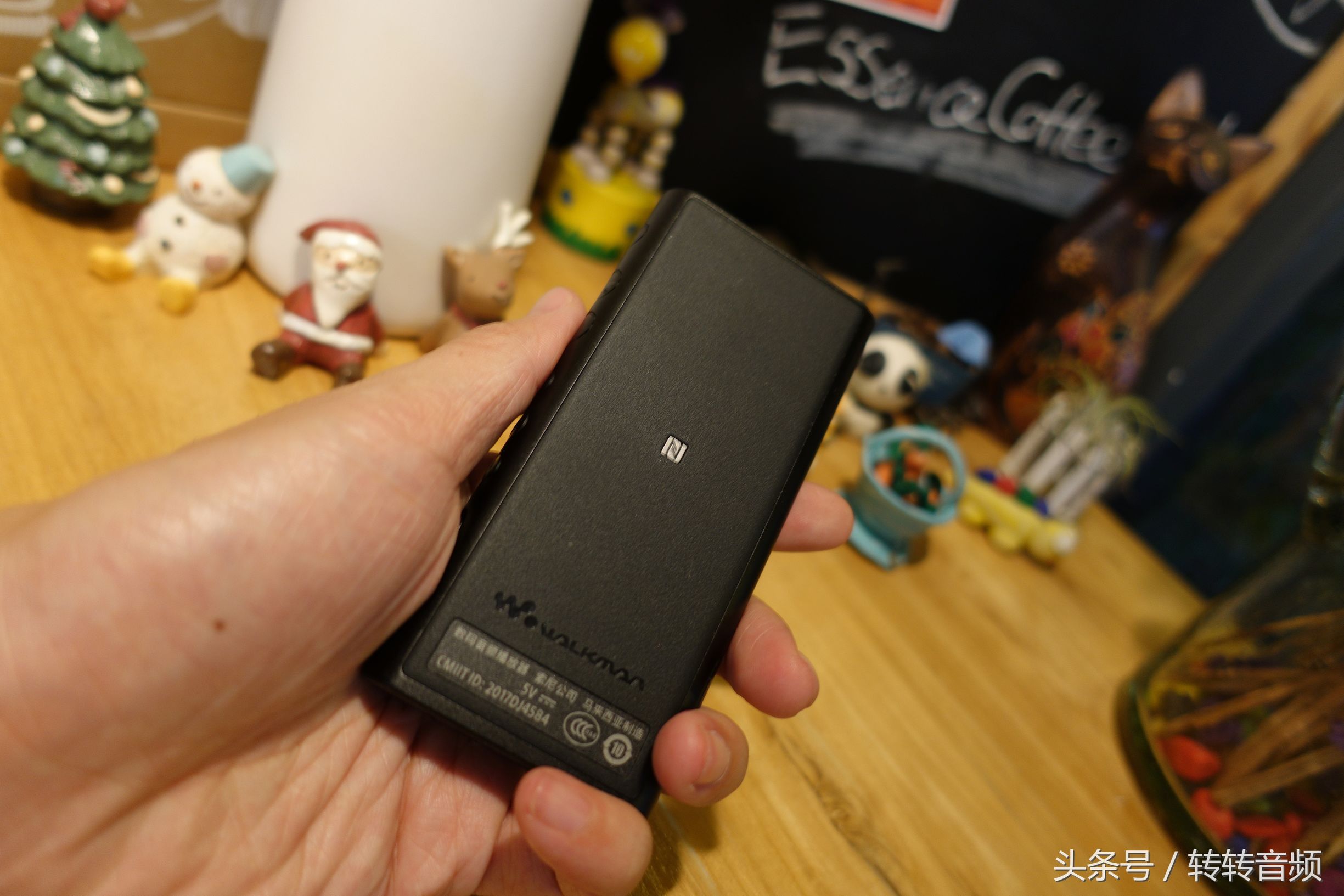 索尼zx300a和艾利和对比评测,索尼zx300a测评多少钱