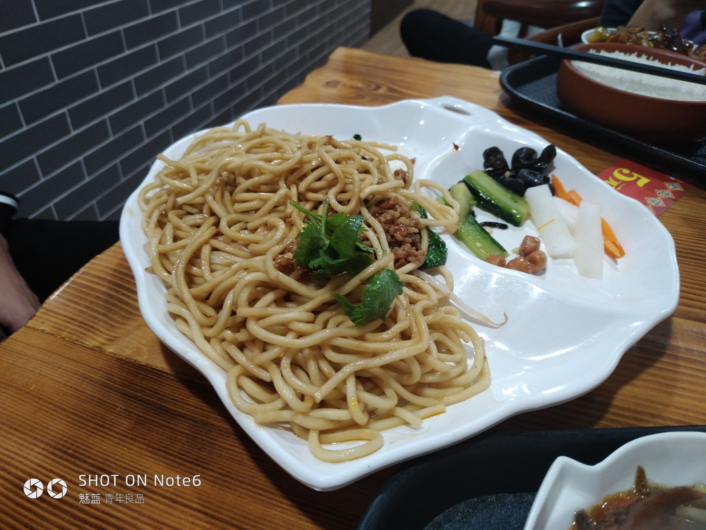 魅蓝note6拍照吊打旗舰机,千元机魅蓝