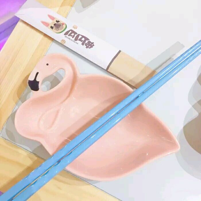 火遍全武汉的瓜瓜串又开新店啦，撸个串老夫的少女心都要炸裂了！