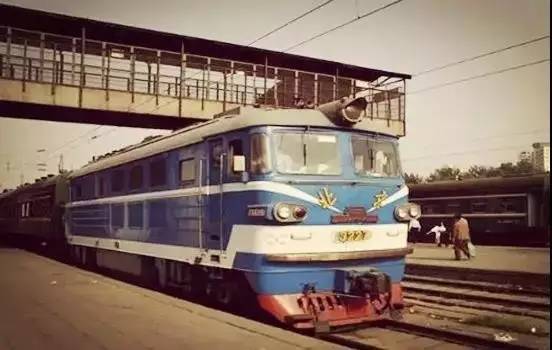 姥姥不疼舅舅不爱的人是什么性格,姥姥不疼舅舅不爱爸妈爱妹妹