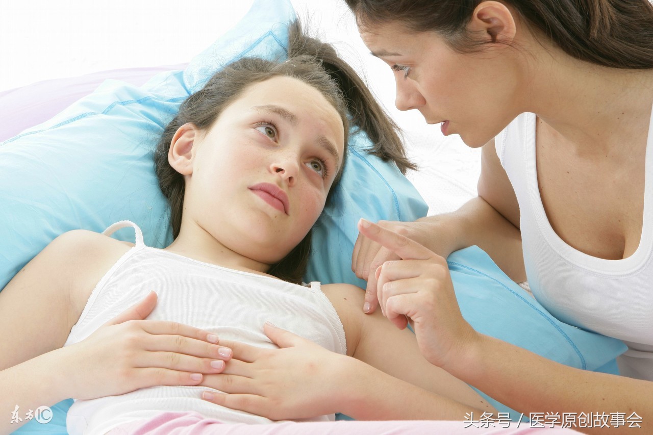 24岁女孩感染多种妇科病,18岁少女患上妇科病