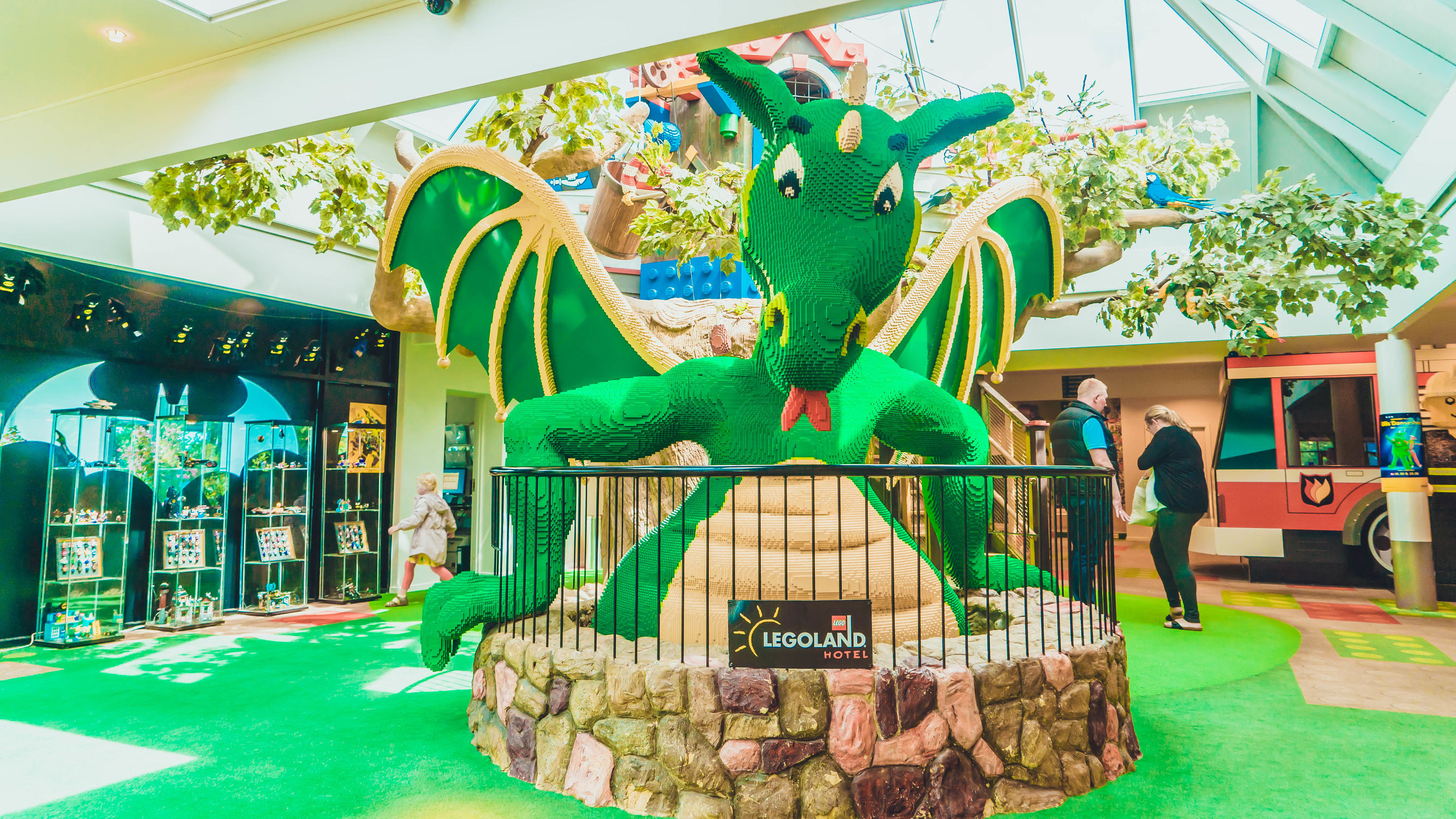 比迪士尼还厉害的游乐场,上海迪士尼乐园全部游乐场项目