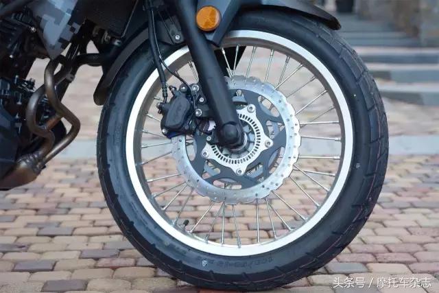 国内最便宜进口ADV来了！川崎Versys-X300售价4.75万起，但是……