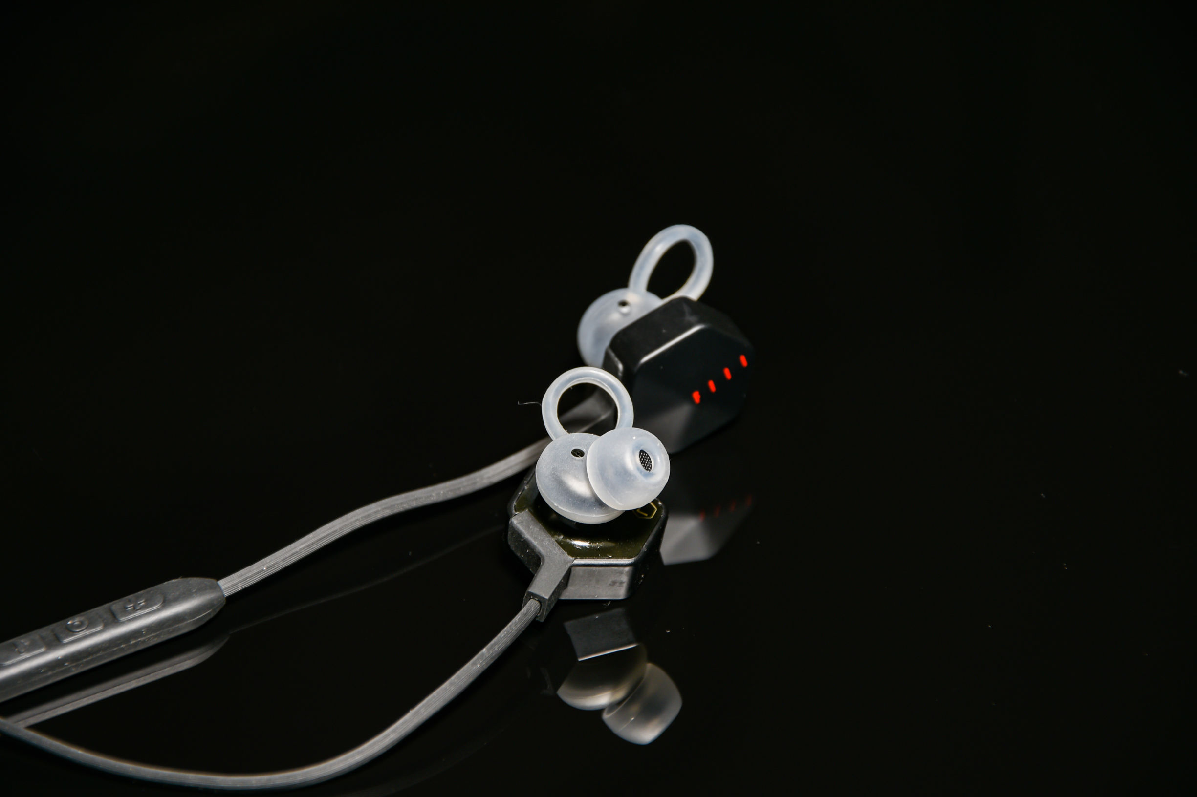 fiilcarat蓝牙耳机,fiilcaratlite