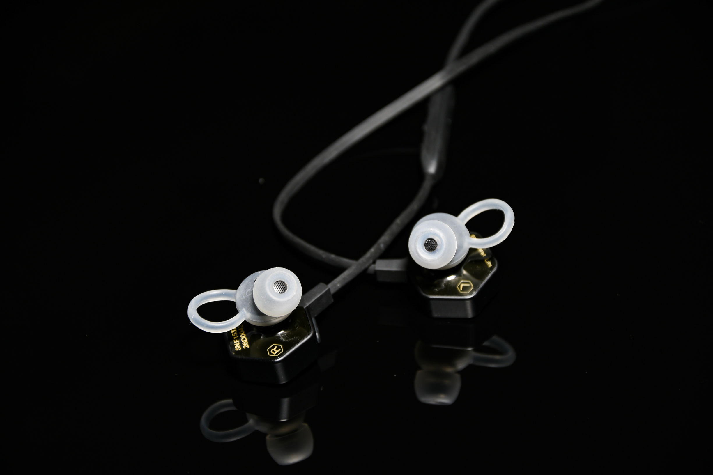 fiilcarat蓝牙耳机,fiilcaratlite