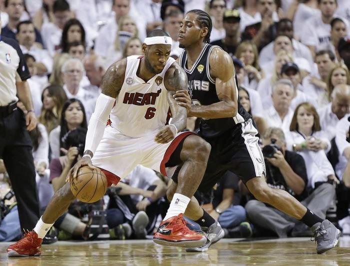 盘点近十年fmvp,近十年fmvp上脚球鞋