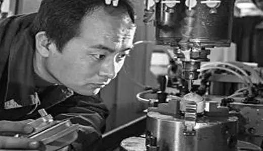 现在做机床销售赚钱吗,干机床销售好还是操作好