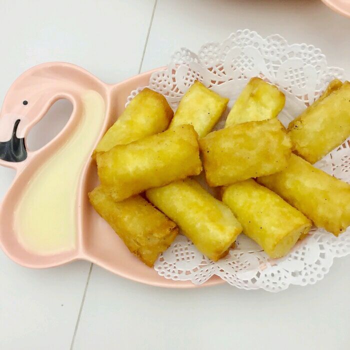 火遍全武汉的瓜瓜串又开新店啦，撸个串老夫的少女心都要炸裂了！