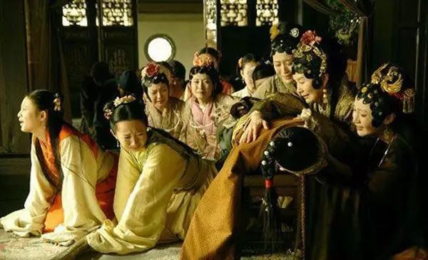 古代丫鬟的悲惨,古代丫鬟的凄惨生活的故事