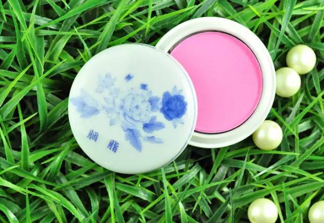 韩国美妆博主pony推荐美容仪,韩国美妆达人pony近期美照合集