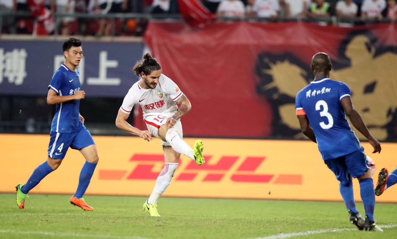 鍐烽潤缁濇潃鍔涘厠浜夊啝瑙嗛,鍐烽潤瀹岀編鐮村眬