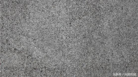 水泥地面老是返潮用什么纸粘贴,水泥地面返潮起砂怎么处理