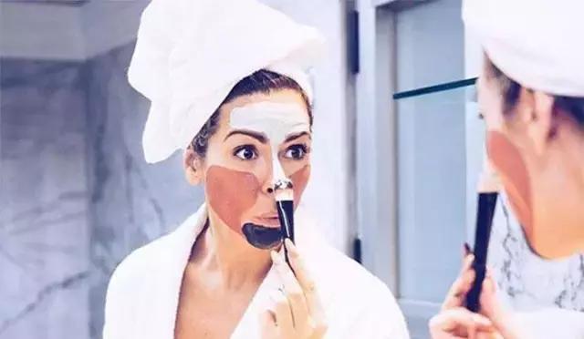 夏天敷面膜好还是冬天敷面膜好,换季烂脸修护面膜