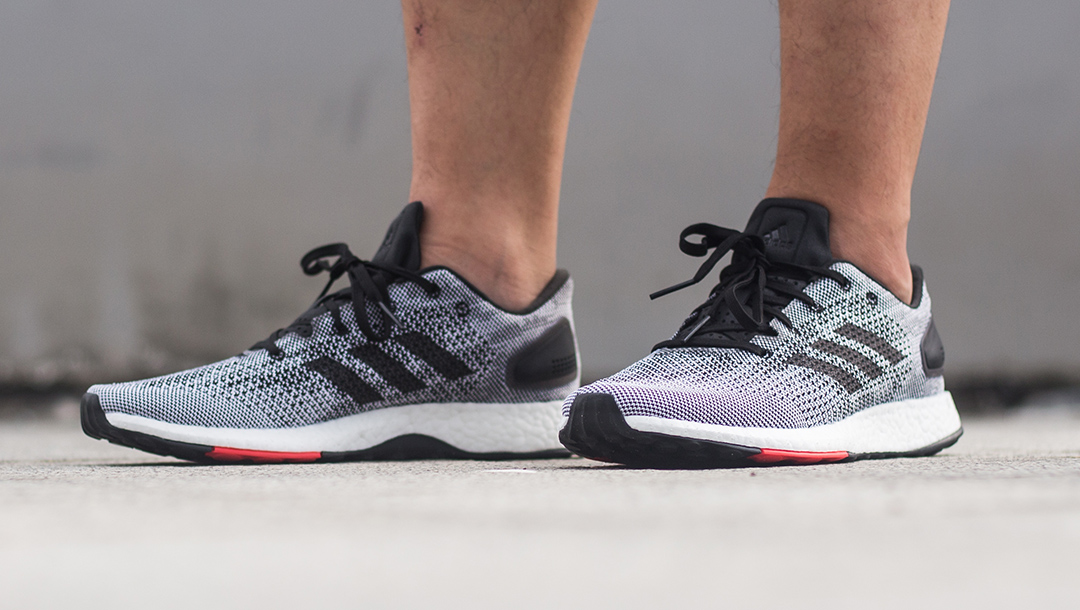 阿迪达斯pureboost有碳板吗,阿迪达斯pureboostdprgrey鞋底