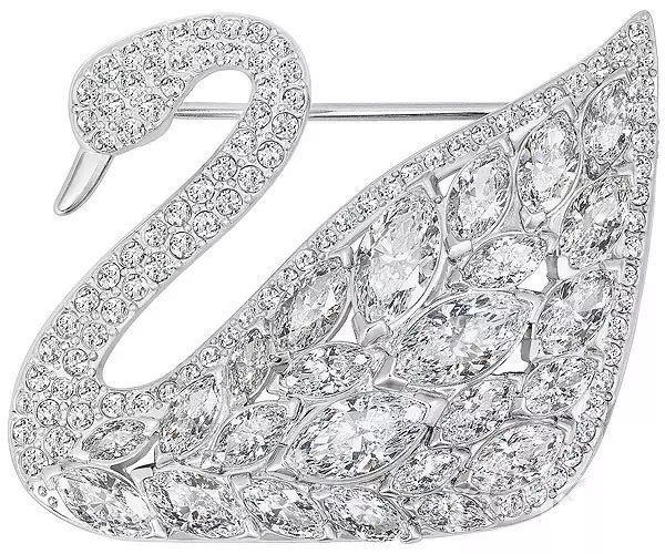 白水晶晶莹剔透发亮,晶莹剔透的水晶宝石