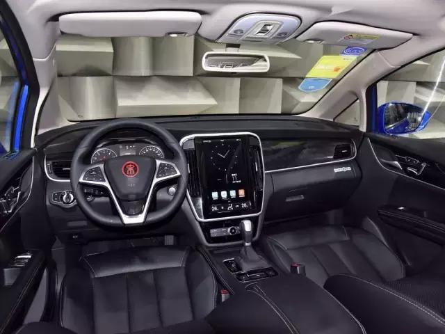 比亚迪宋maxdmi和宋plusdmi,比亚迪宋maxdm-i超级混动2022价格