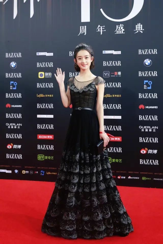 芭莎慈善夜的捐款到哪里了,芭莎慈善捐款名单曝光事件