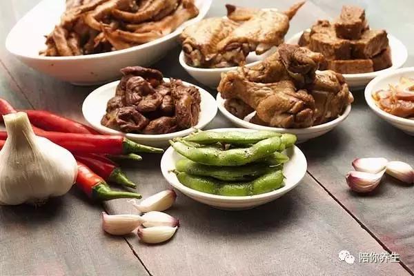 孕妇喉咙疼咳嗽吃什么食物好得快,孕妇贫血吃什么食物补血效果最好