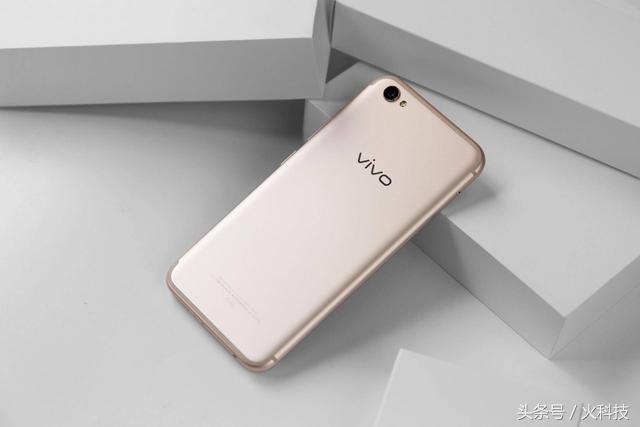 vivo和OPPO最值得工厂妹选择的一款手机,你选了吗?