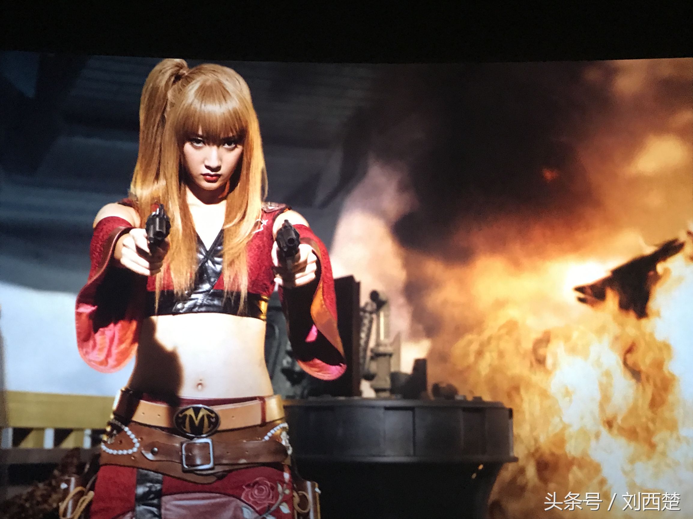 银魂真人电影有哪些梗,银魂新八吐槽自己真人版