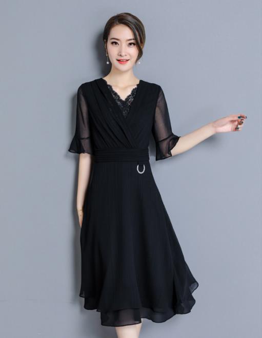 时髦洋气25到30岁气质连衣裙雪纺,气质百搭雪纺波点中长款连衣裙