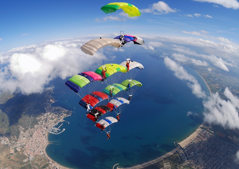 婊′笘鐣岄,婊′笘鐣屽幓鏃呰